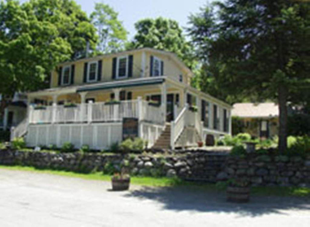 Serendipity B&B North Hatley Exterior photo